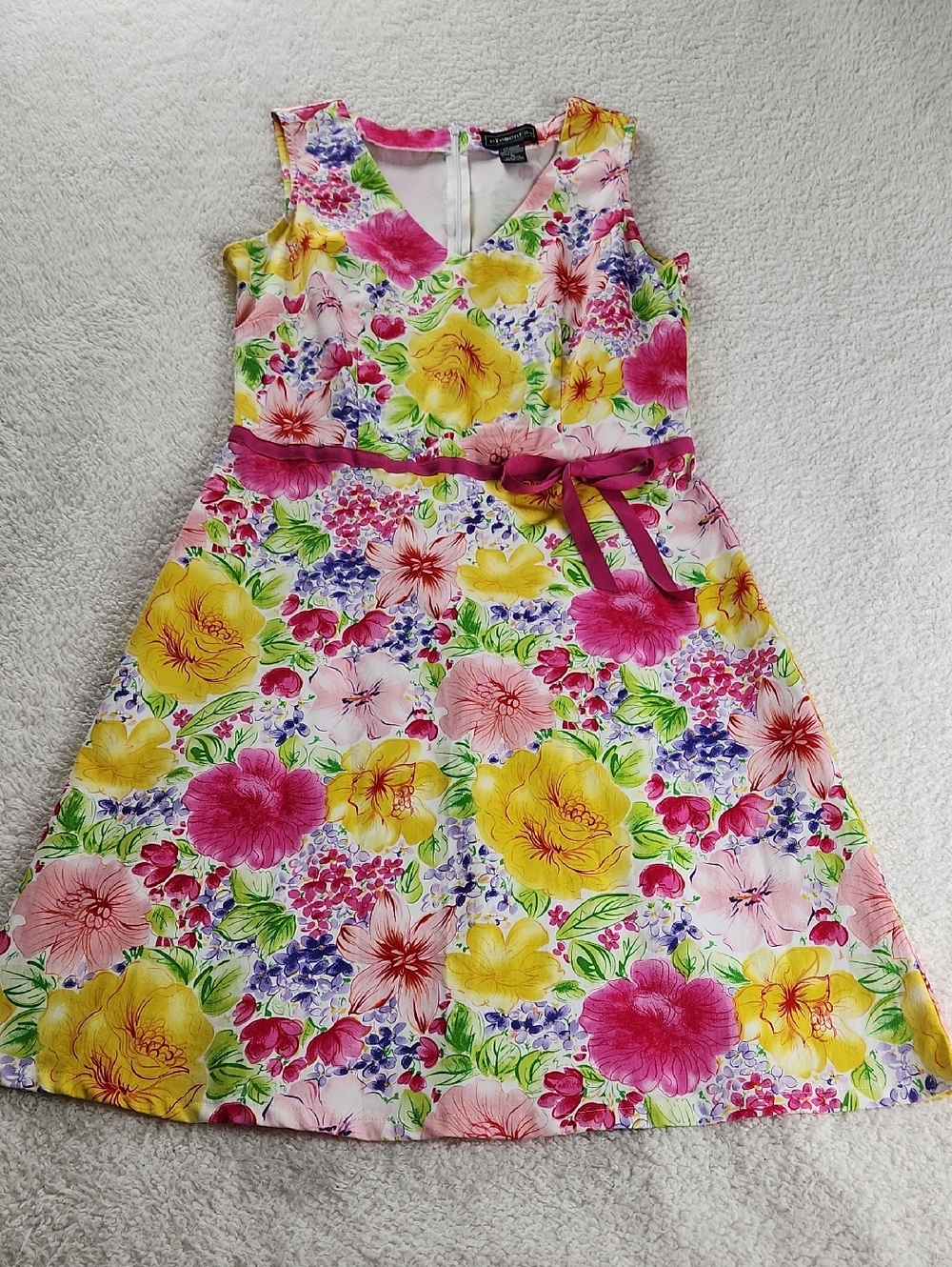 Womens Sleeveless Floral Sundress with Pink Sash Medium